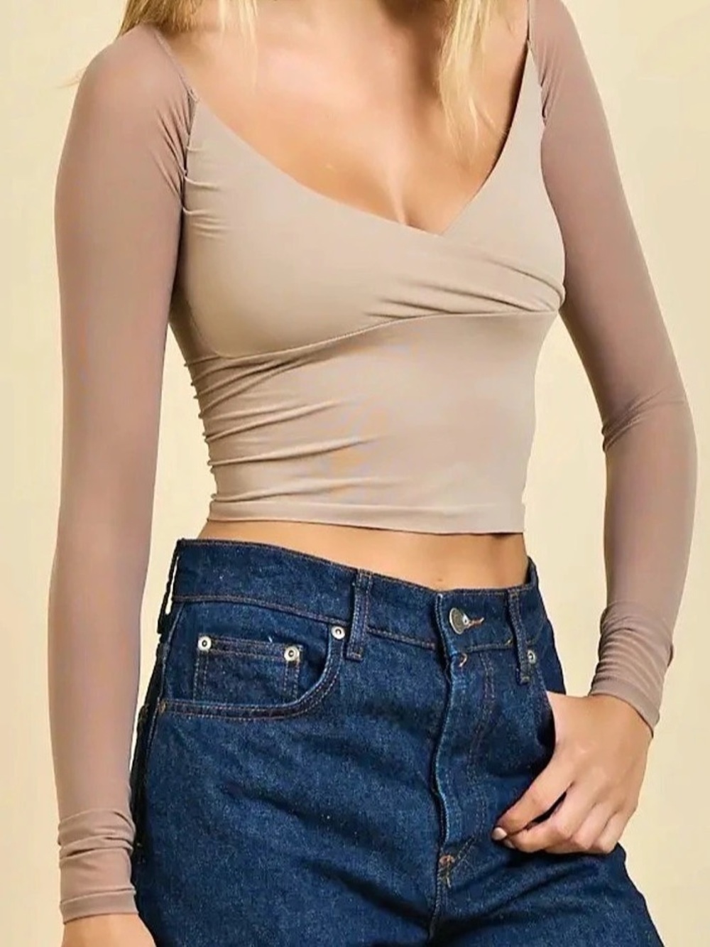 ANWND Ash Wrap Front Long Sleeve Crop Top